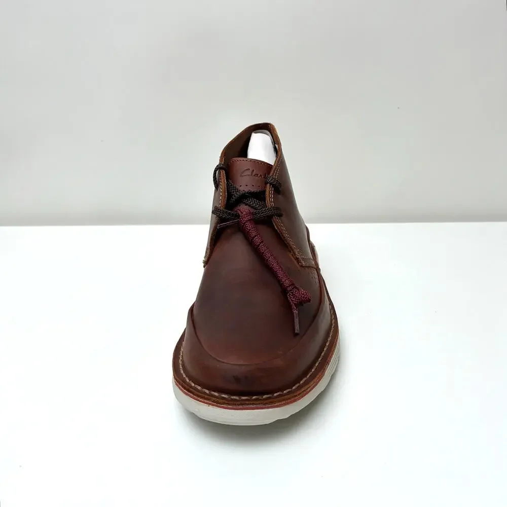 NIB Clarks Men's Bruno Top Chukka Brown Leather Boots - US10.5 D; EU44